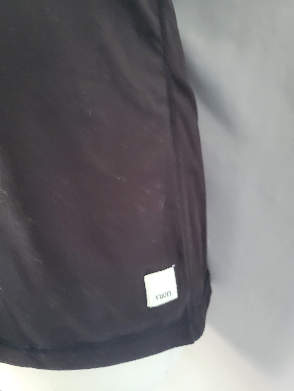 Vuori Lux Racerback Performance Tank Top Black L - Picture 9 of 12
